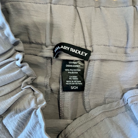 Hilary Radley Long Gray Wide-Leg Pants w/ Elastic Waist, Flowy and Silky, size S - Picture 4 of 9